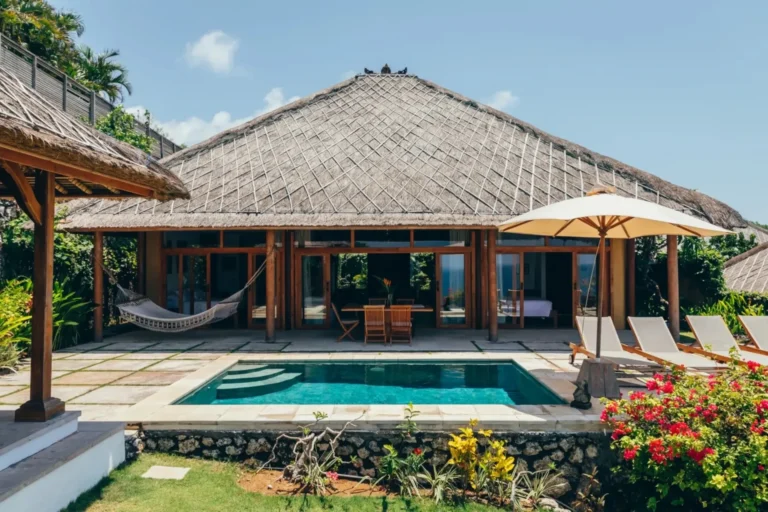 villa in uluwatu, best villas in uluwatu, where to stay uluwatu