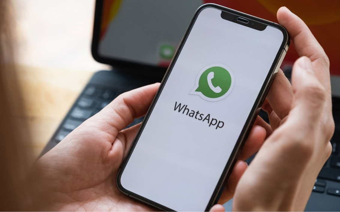 essential apps - whatsapp