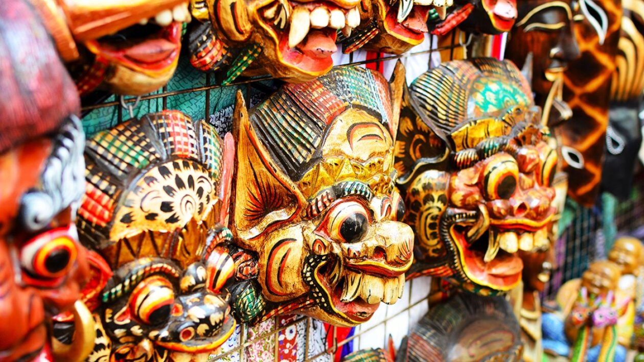 Mas Village – Intricate Wood Carvings and Traditional Masks