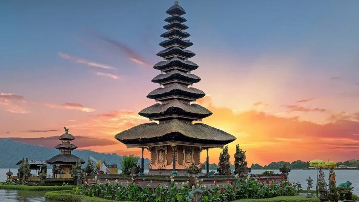 Ulun Danu Bratan Temple
